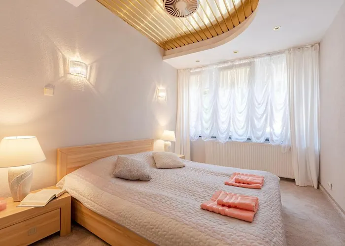 Hotel Ustka 2* אוסטקה