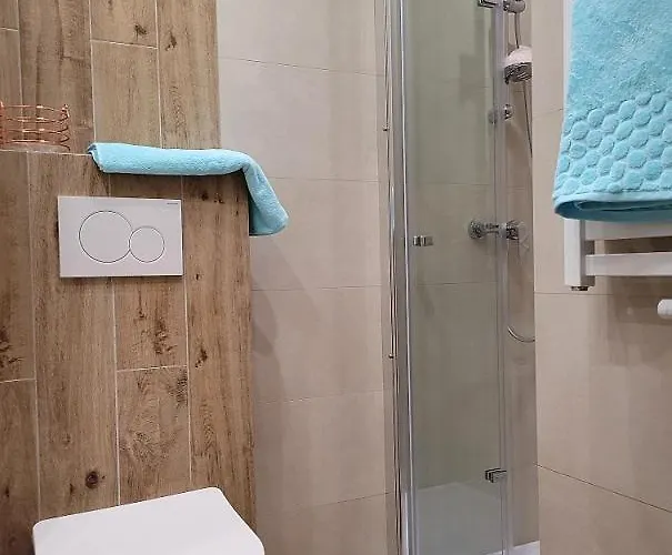 מלון Hotel Ustka 2*